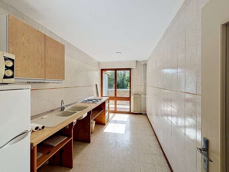 Appartement à MARSEILLE-12E