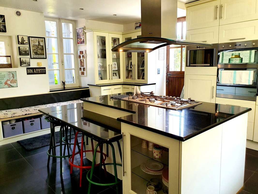 Belle maison de 6/7 chambres avec piscine et petit appartement - photo 7