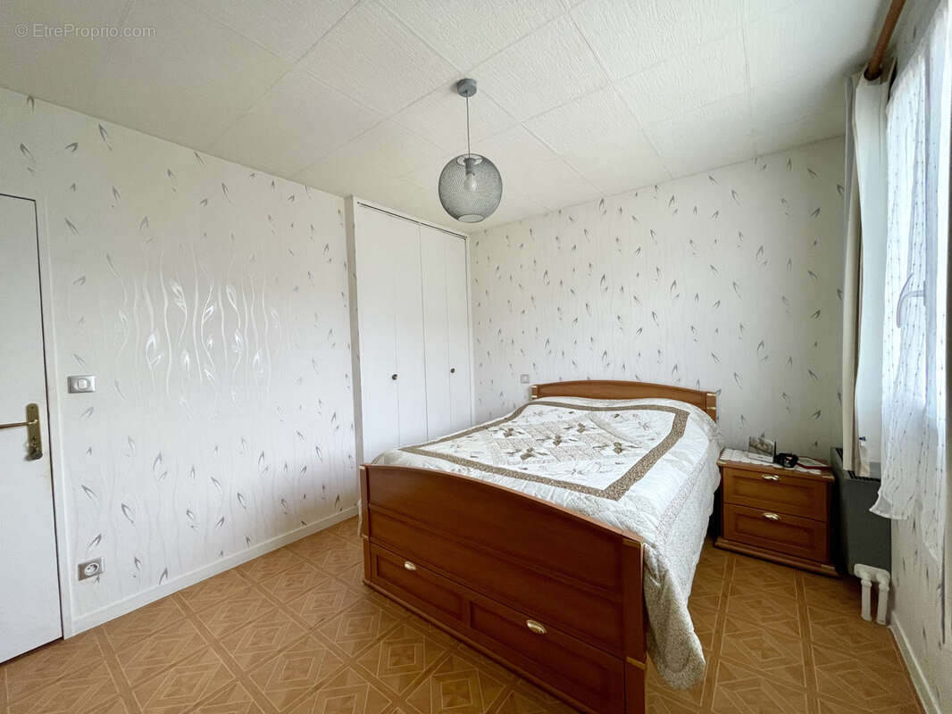 Maison à NEUILLY-EN-THELLE