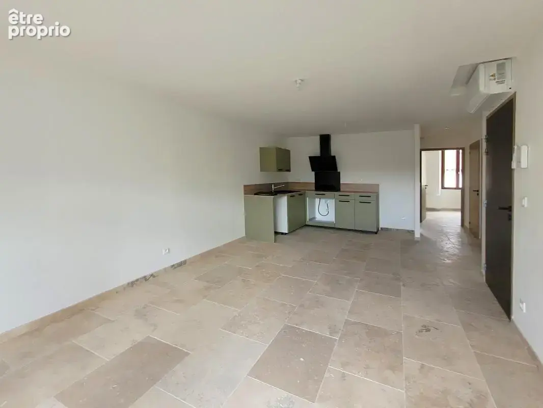 Appartement À Vendre - photo 2