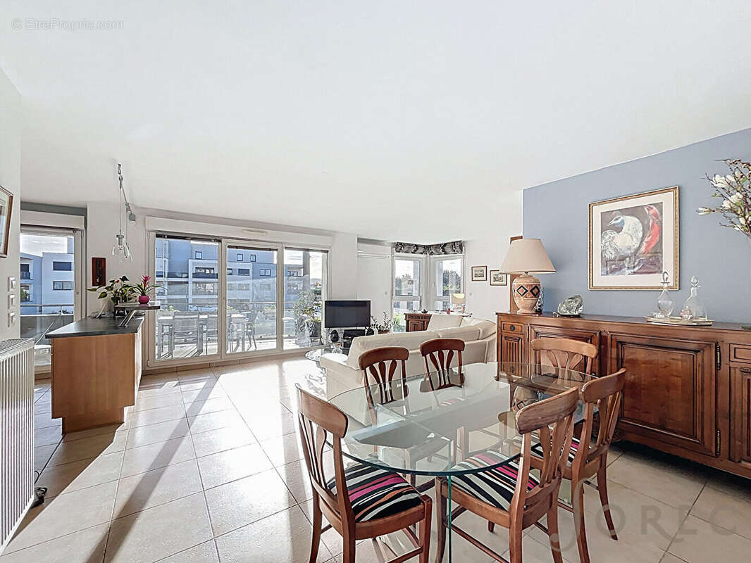 Appartement à MARLY