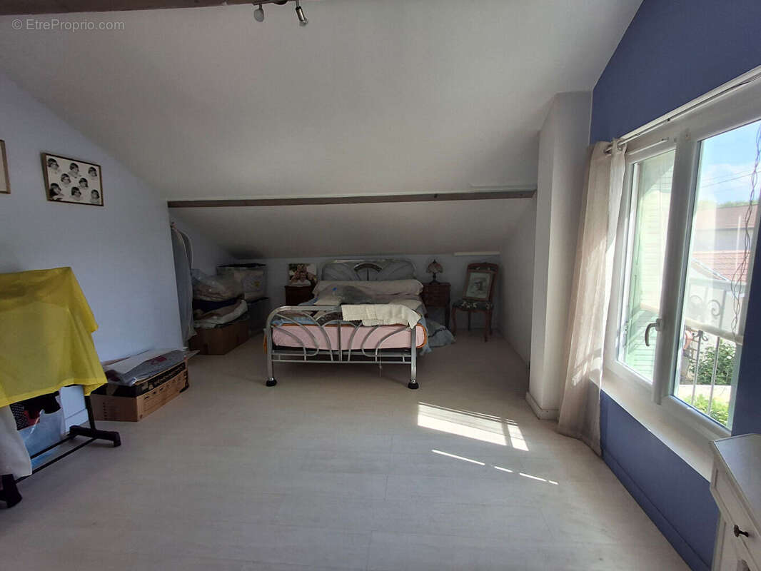 Maison à ROMANS-SUR-ISERE