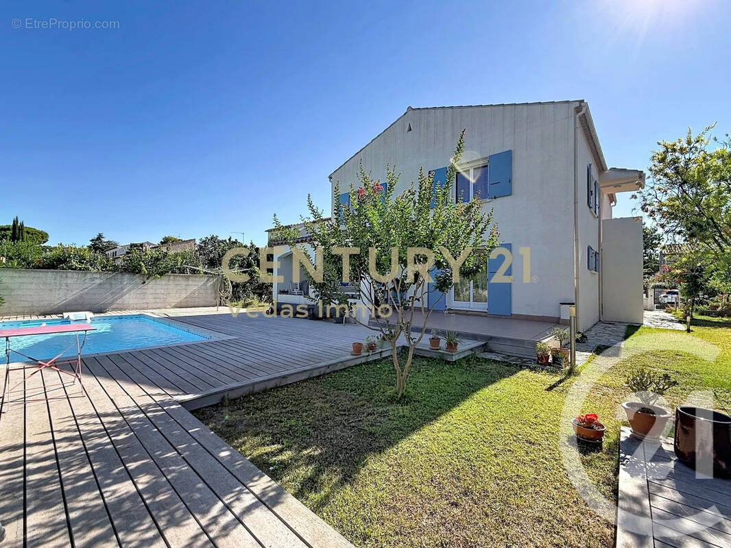Maison 176 m² à Laverune  - photo 17