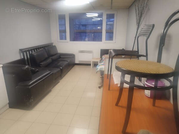 Commerce à PARIS-12E