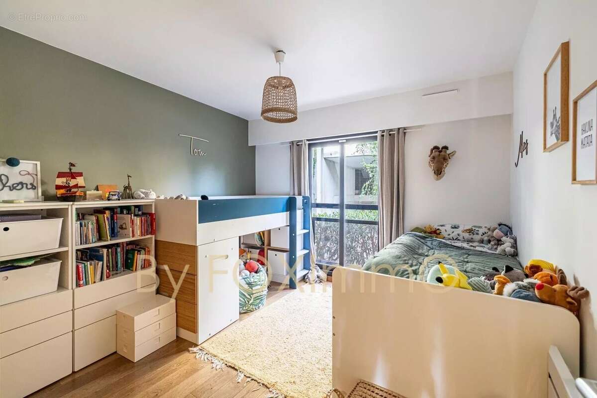Appartement à MOUGINS