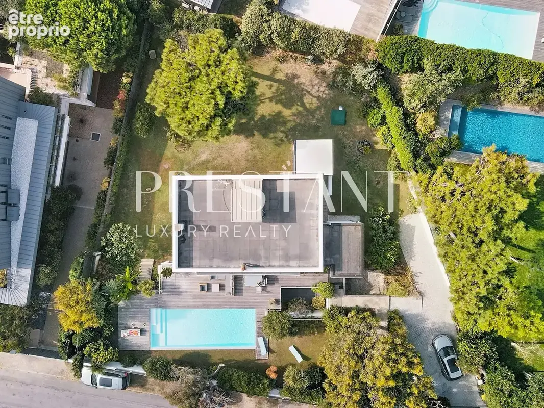 Villa d'architecte de 240 m² à Chiberta, vue mer depuis le toit-terrasse - photo 2
