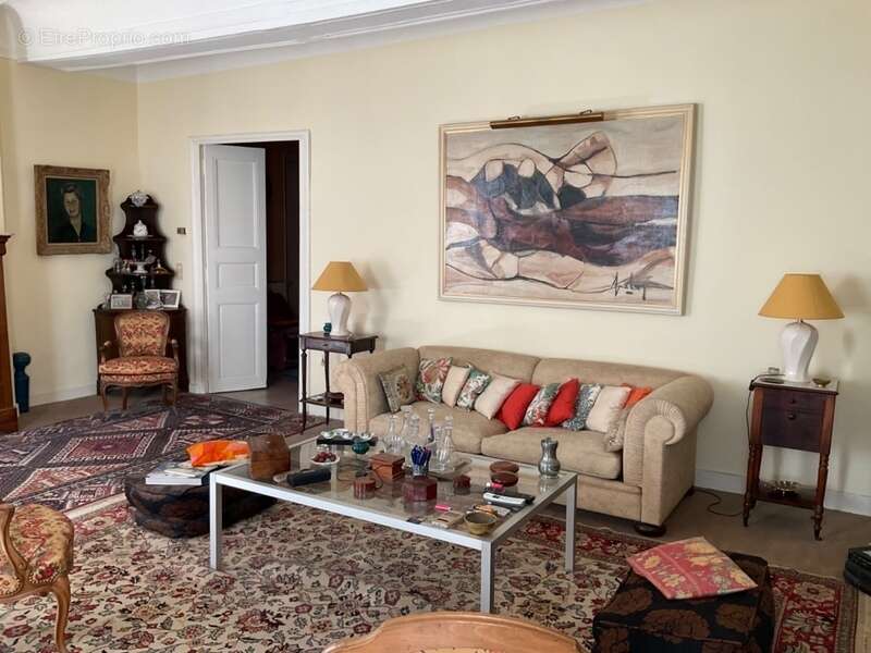Appartement à vendre 3 pièces MARSEILLE 1er dernier étage d’un immeuble bourgeois - photo 11