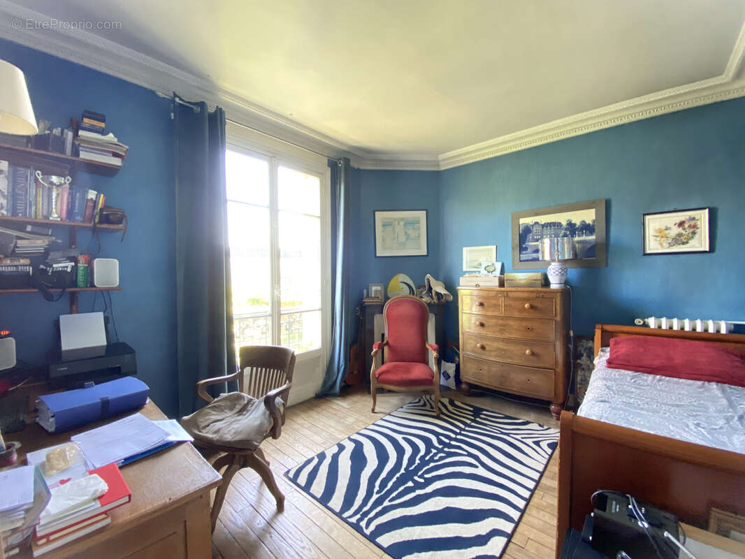 Maison à CHENNEVIERES-SUR-MARNE