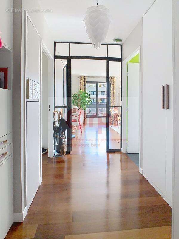 Appartement à ISSY-LES-MOULINEAUX