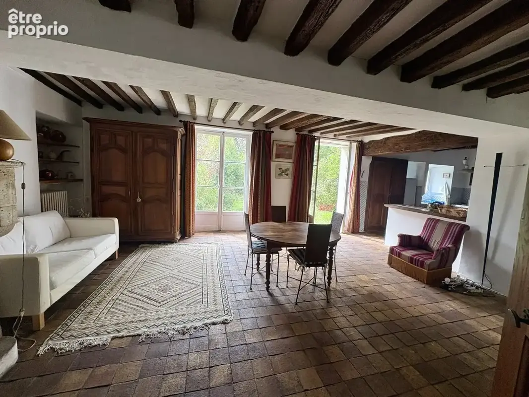 Maison 9 pièces 177 m² à vendre à Chateaufort (78117) - photo 2