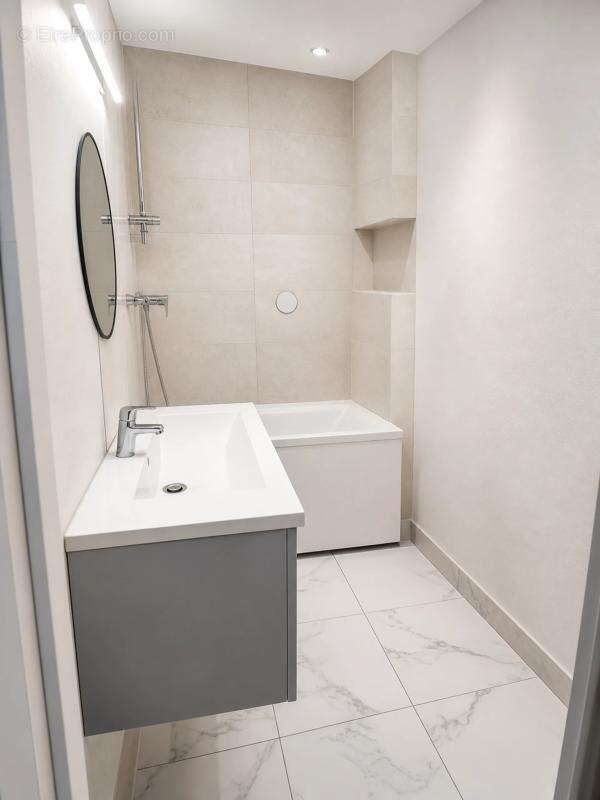 Appartement 3 pièces de 70 m² à Agde - photo 9