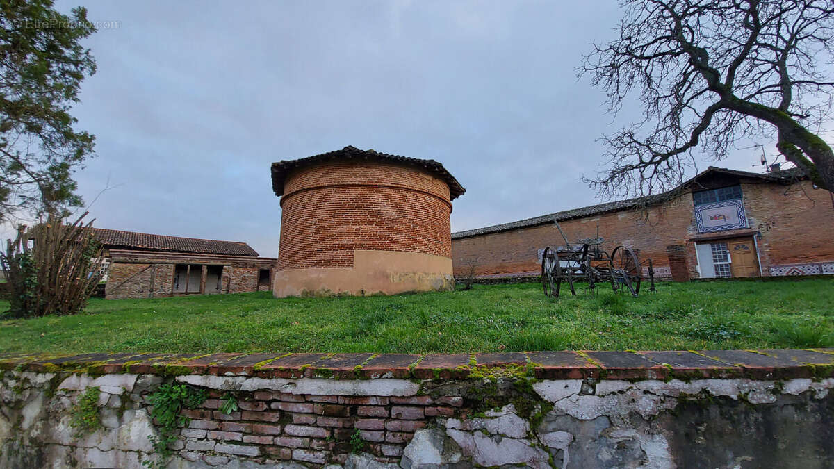 Appartement à SAINT-CEZERT