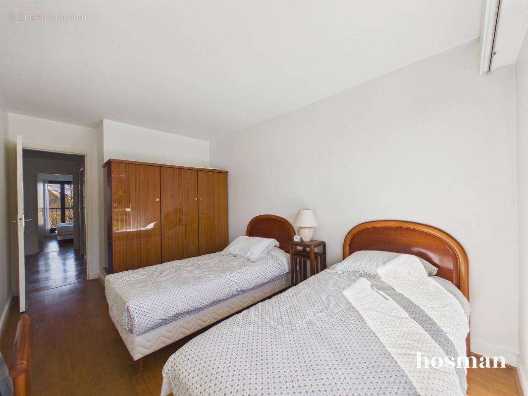 Appartement à VERSAILLES