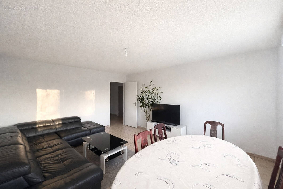 Appartement à AUCAMVILLE