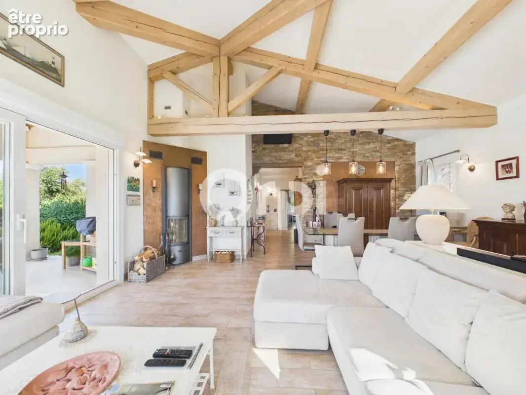 Maison - plain pied - 2 chambres - piscine - photo 2