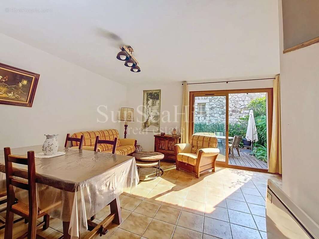 Appartement 4 pièces avec terrasses, sous-sol et parking couvert – Nice Bas Cyrnos - photo 4