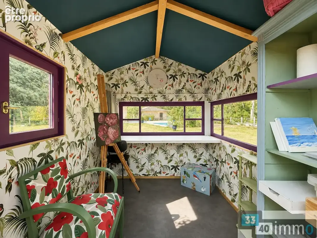 Maison avec piscine et dependance - photo 11