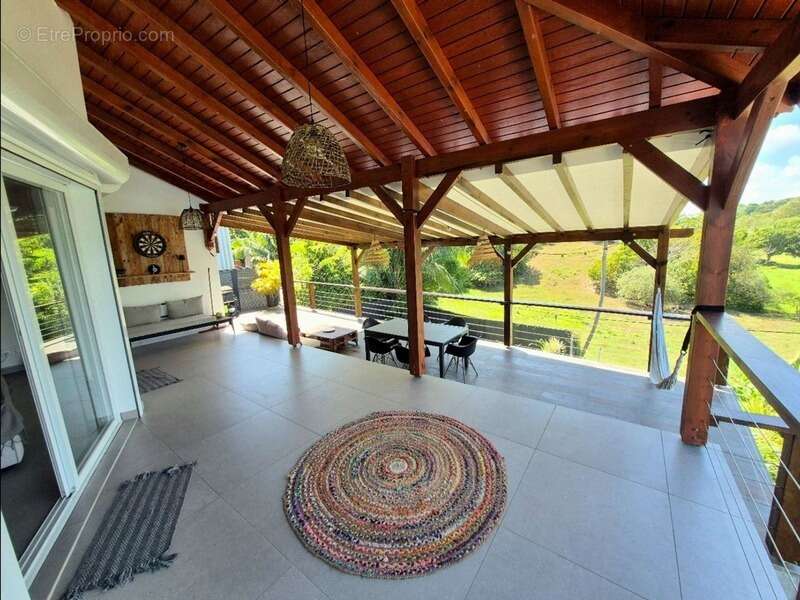 Maison à SAINTE-ANNE