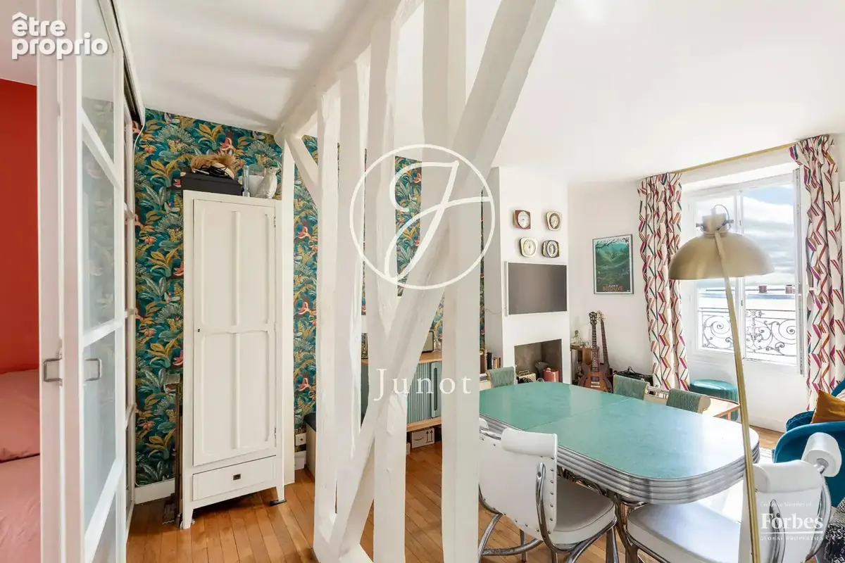 Paris 18e - HAUT MONTMARTRE / RUE BERTHE - Appartement - 2 pièces - 28,15m² Carrez - 1 chambre sur cour arborée - photo 9