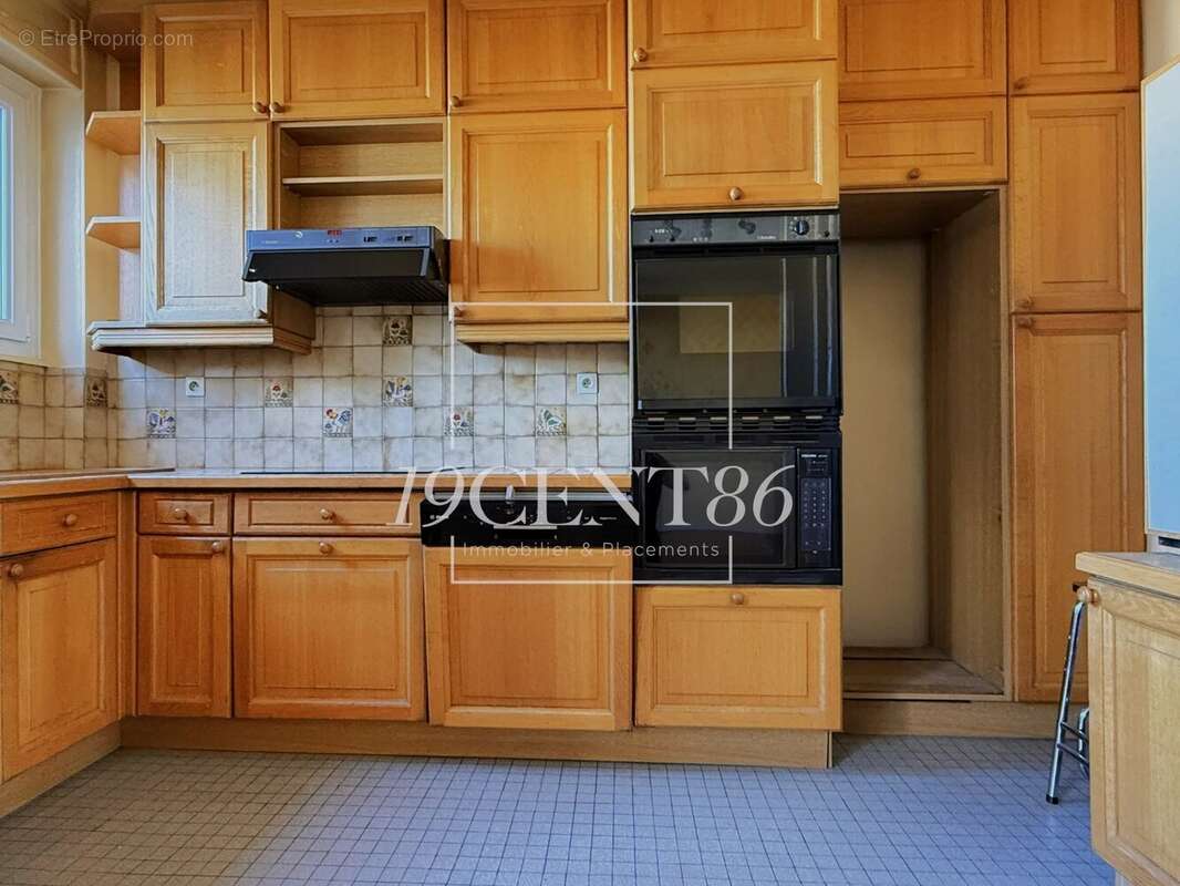 Appartement à LYON-8E