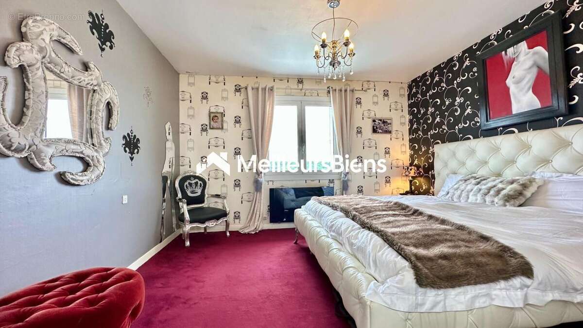 Maison à LE PLESSIS-ROBINSON