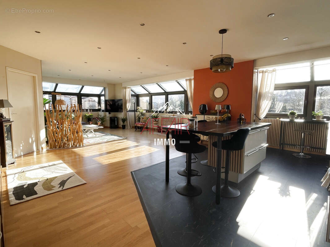Appartement à SAINT-JULIEN-EN-GENEVOIS