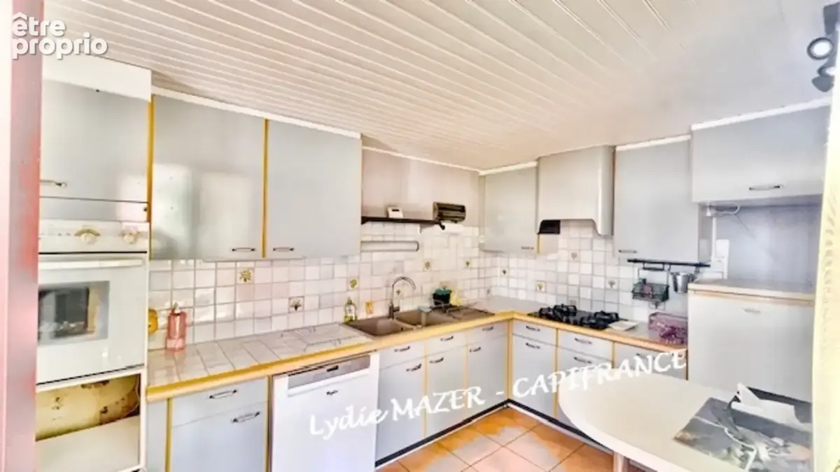 Maison à vendre 6 pièces SAINT DOULCHARD (18) - photo 5