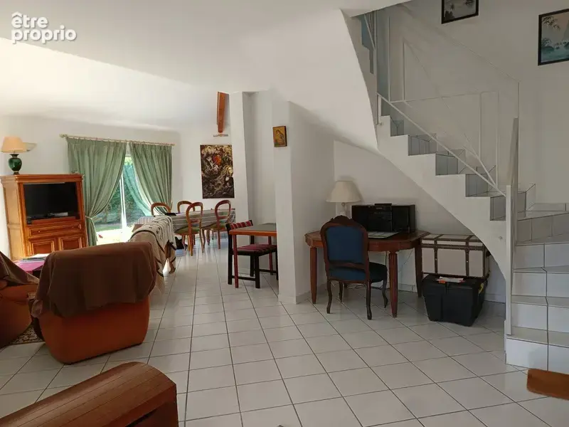 Maison Contemporaine de 6 Pièces – Calme & Vue Dégagée - photo 10