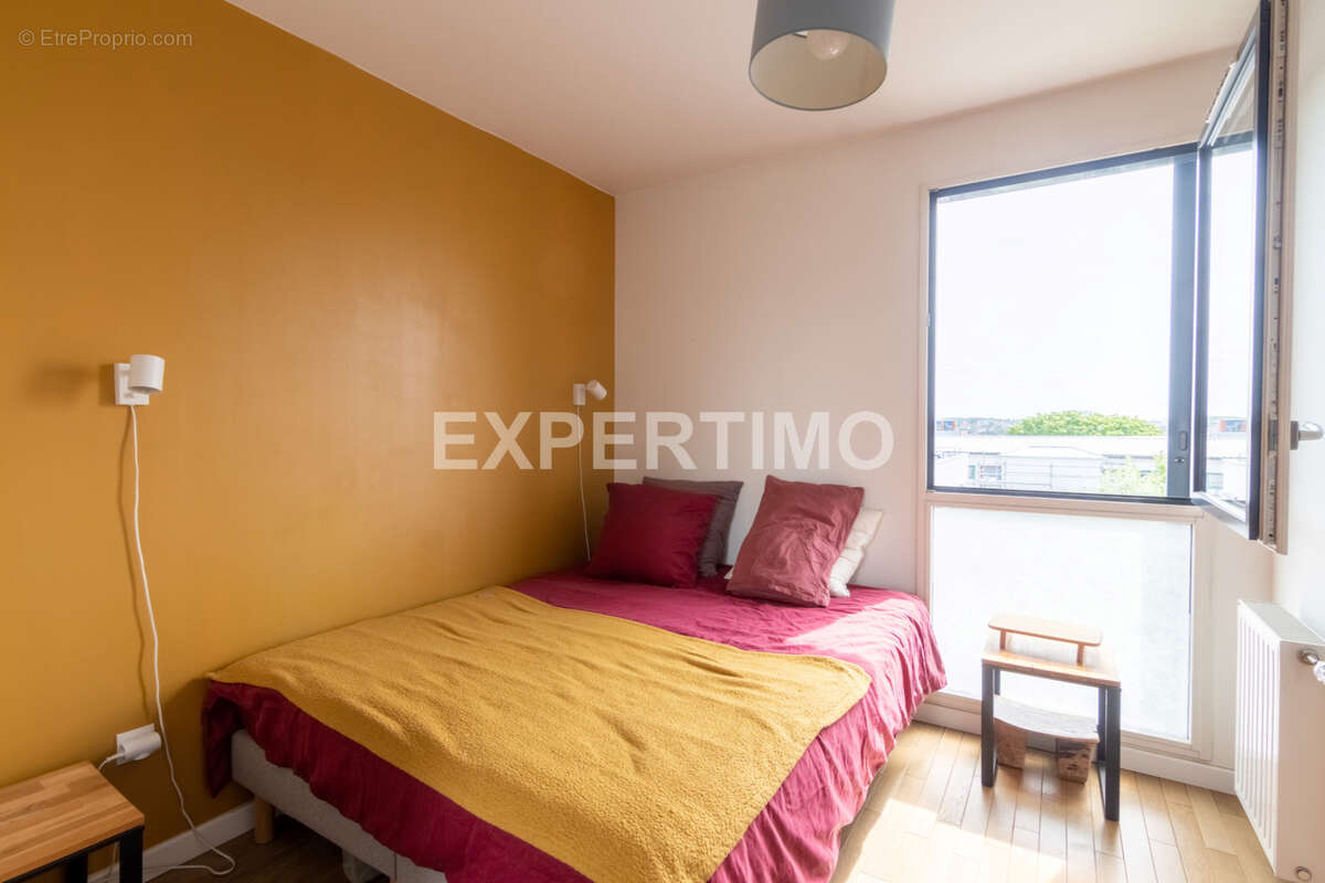 Bagneux proche métro - Vente Appartement 3 pièces 68.00 m2 avec balcon - photo 4