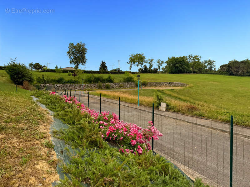 Maison à vendre 4 pièces - AIGNAN (32) - 88 m2 de surface habitable - terrain de 958 m2 - photo 13