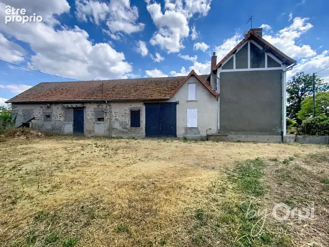 Maison à LOUROUX-DE-BOUBLE