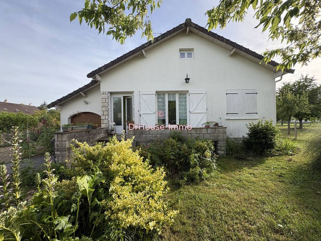 Maison à DAMPIERRE-EN-BURLY