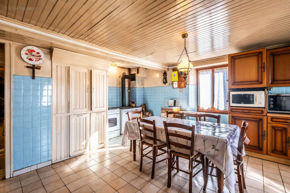 Maison à HABERE-POCHE