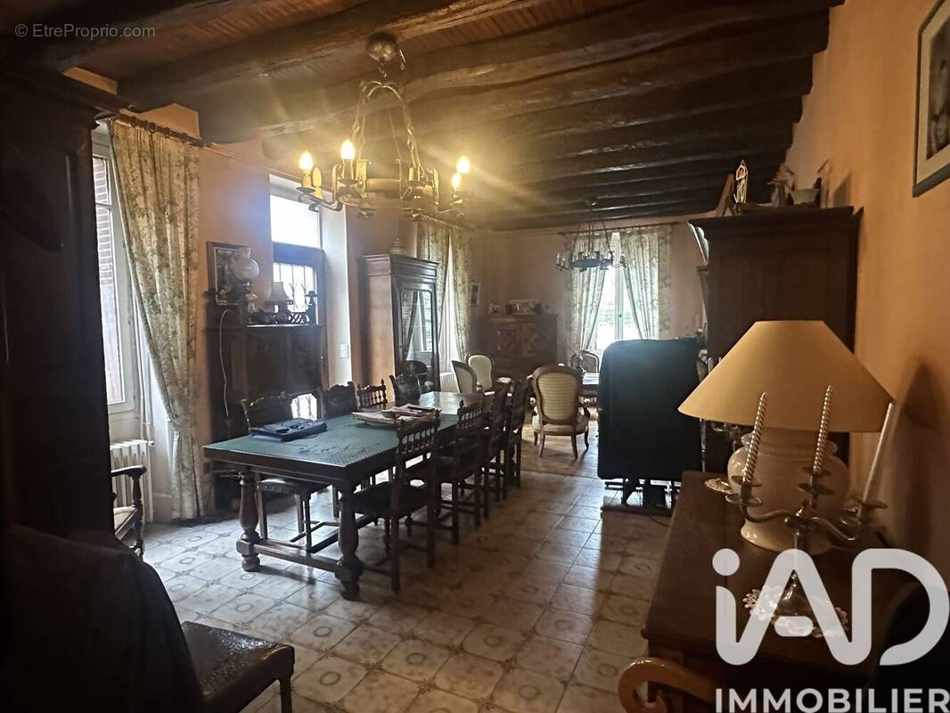 Photo 1 - Maison à BOURGES