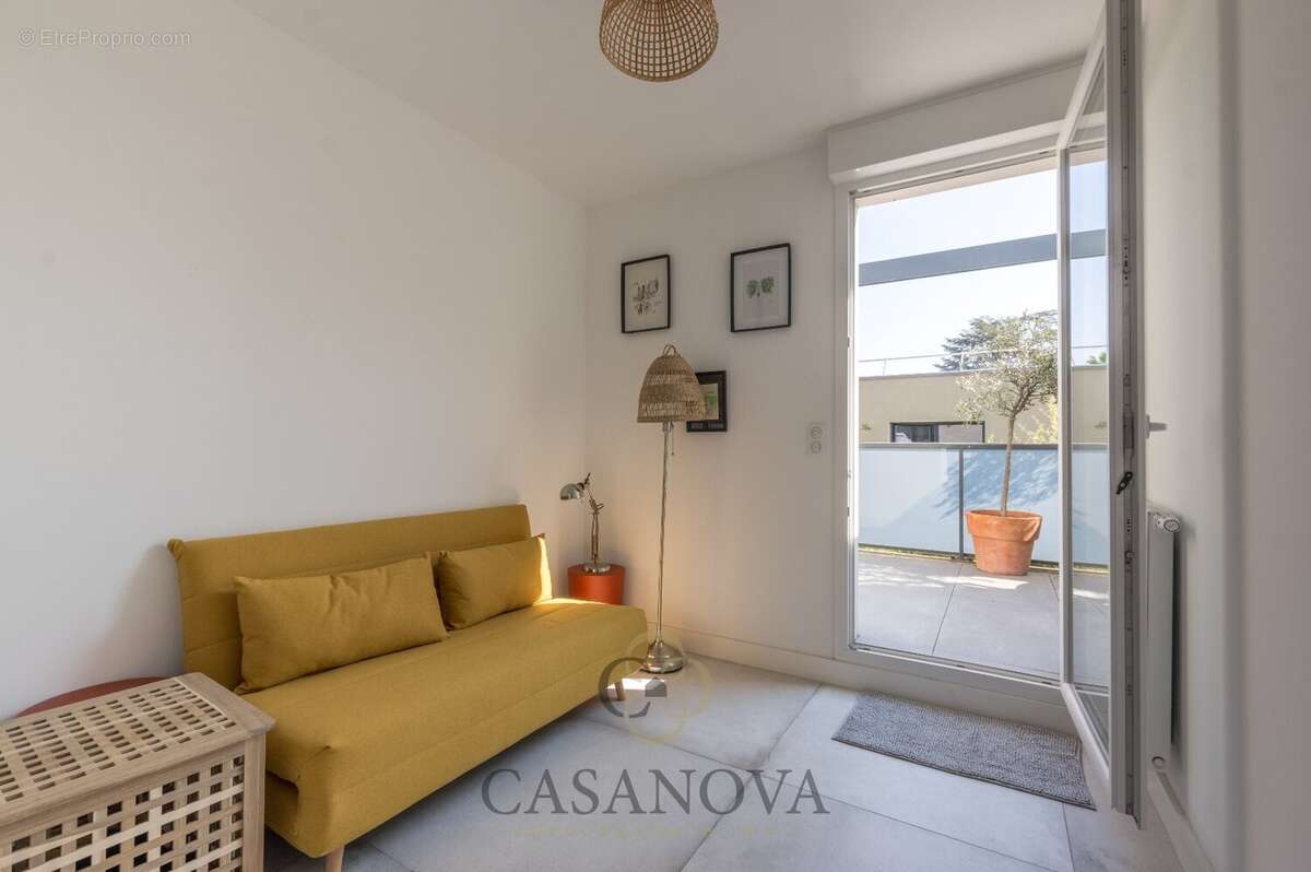 Appartement à CASTELNAU-LE-LEZ