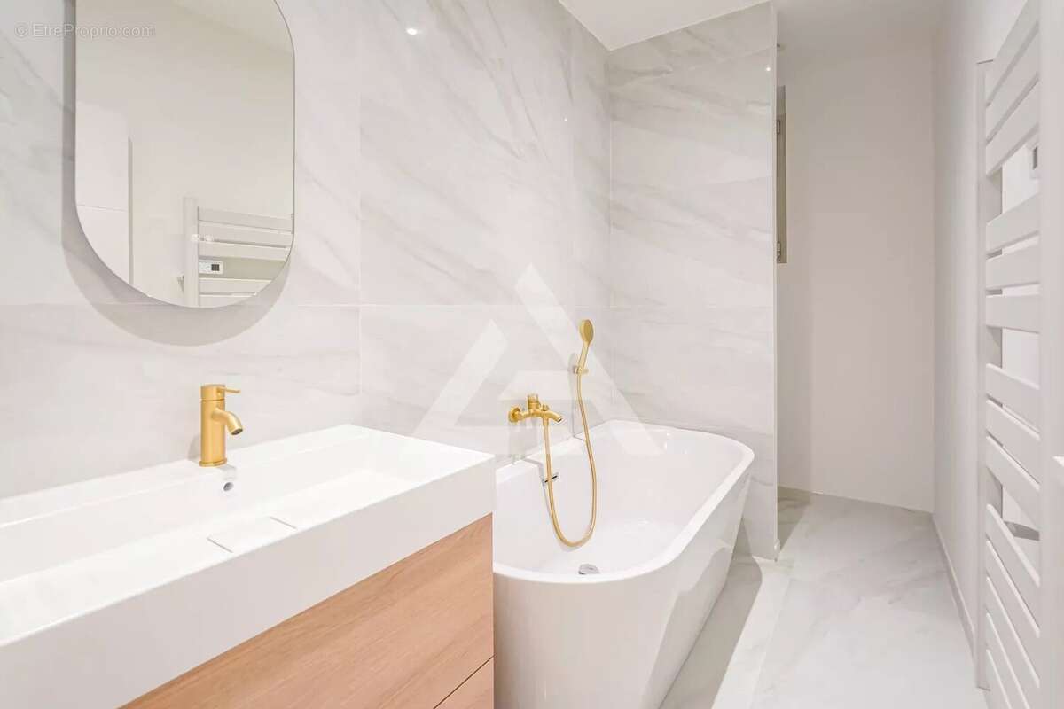 Appartement à BEAUSOLEIL