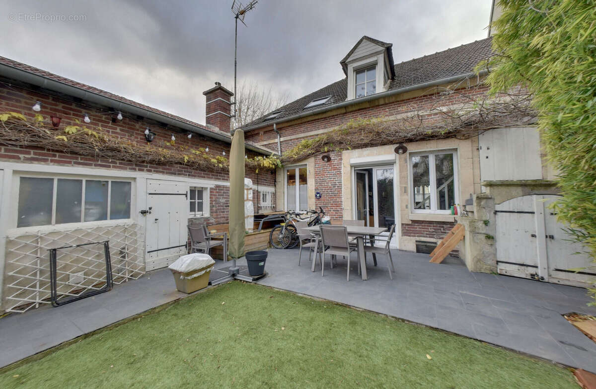 Photo 3 - Maison à SENLIS