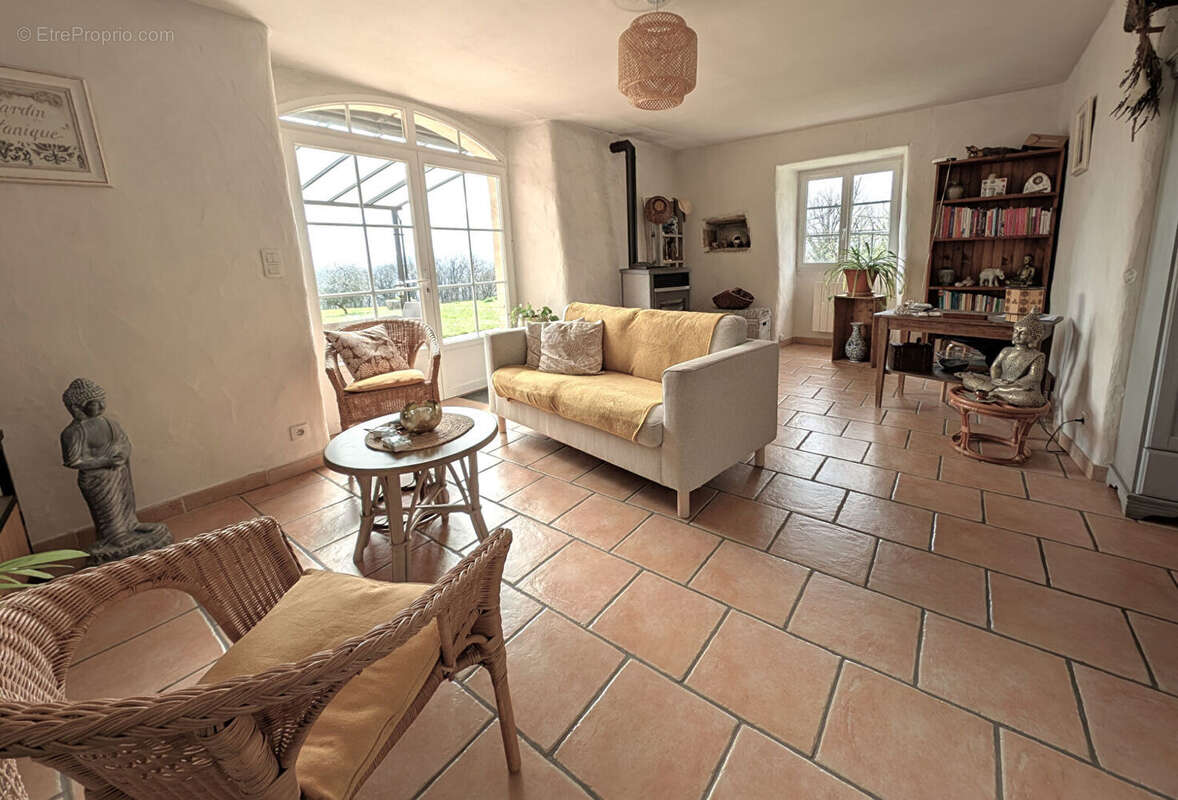 Maison avec gîte à proximité de NAJAC - photo 4