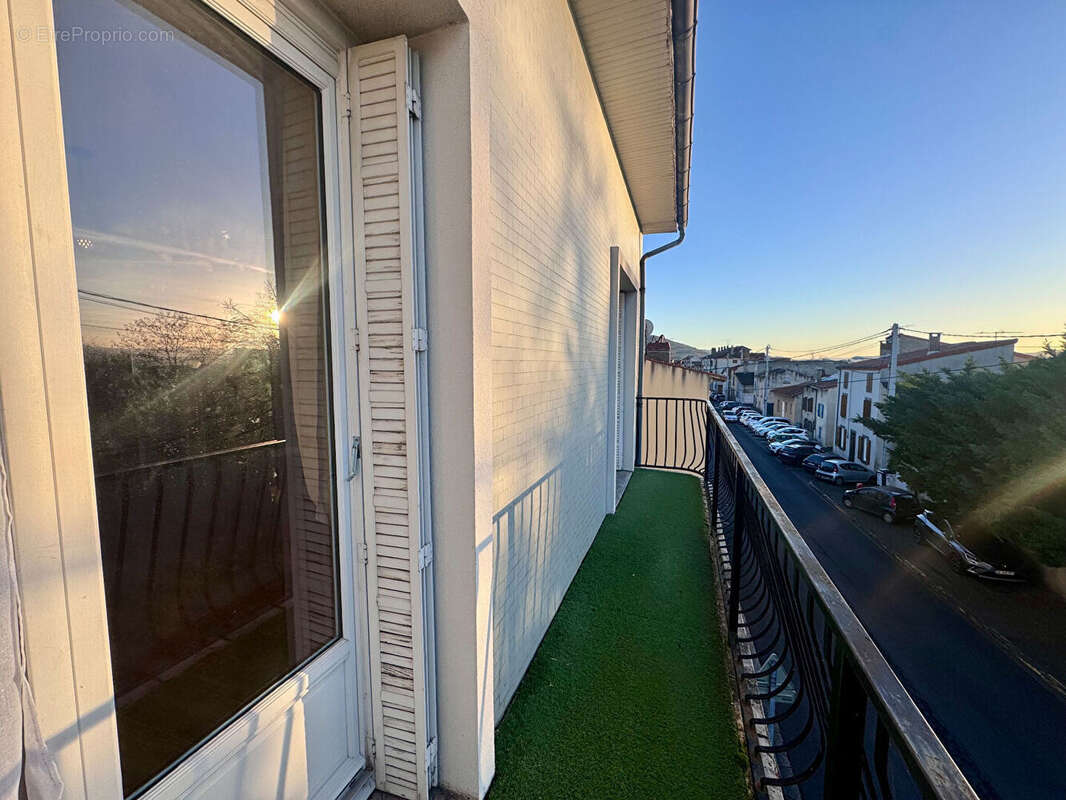 Appartement à PONT-DU-CHATEAU