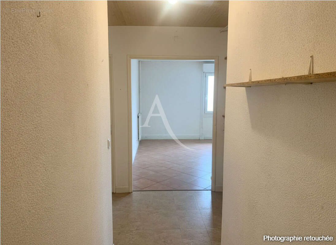 Appartement F2 -57 m² - Livry-Gargan (Résidence Albert Thomas) - photo 12