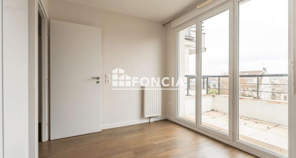 Appartement 3 pièces recent vendu loue dans une  résidence de standing - photo 10