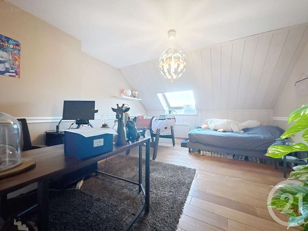 Maison à BREVIANDES