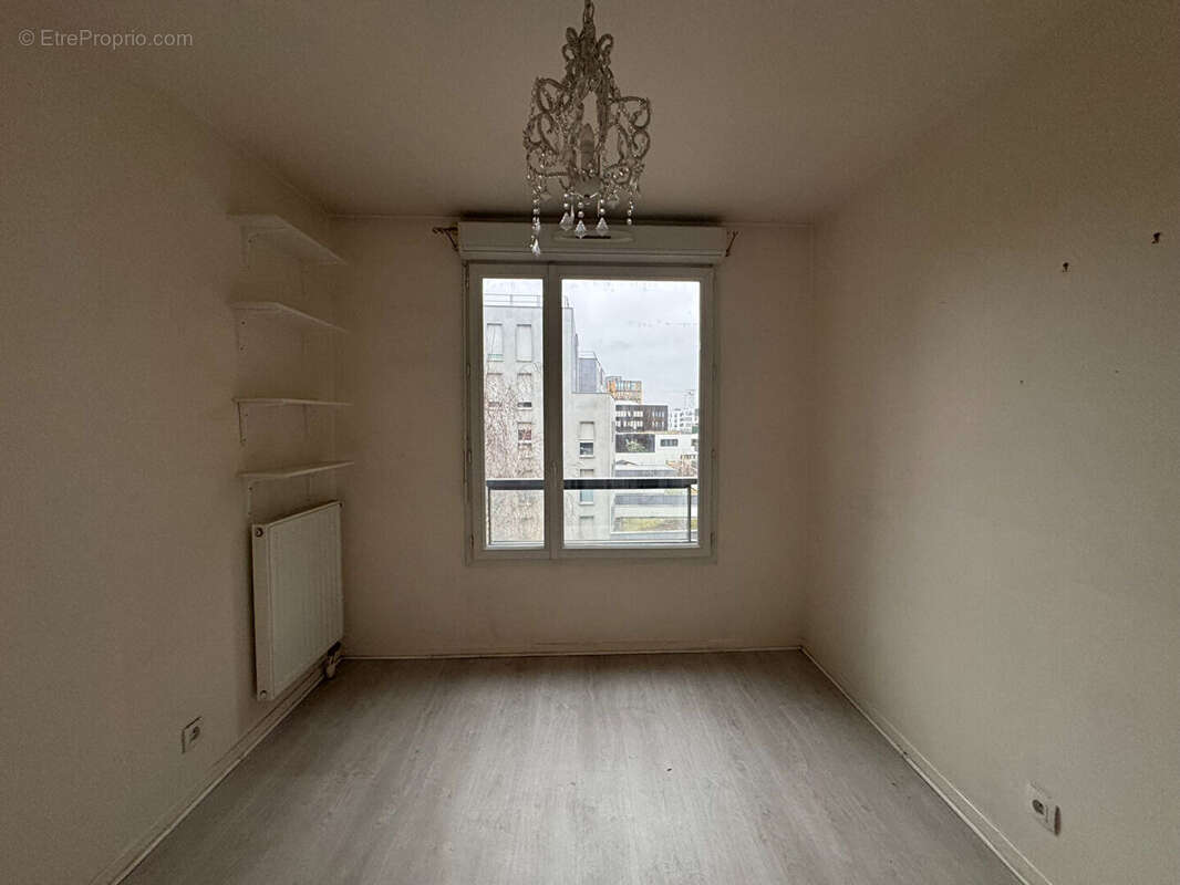 Appartement à AUBERVILLIERS