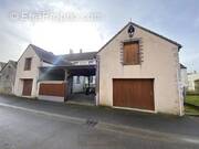 Maison à GY-LES-NONAINS