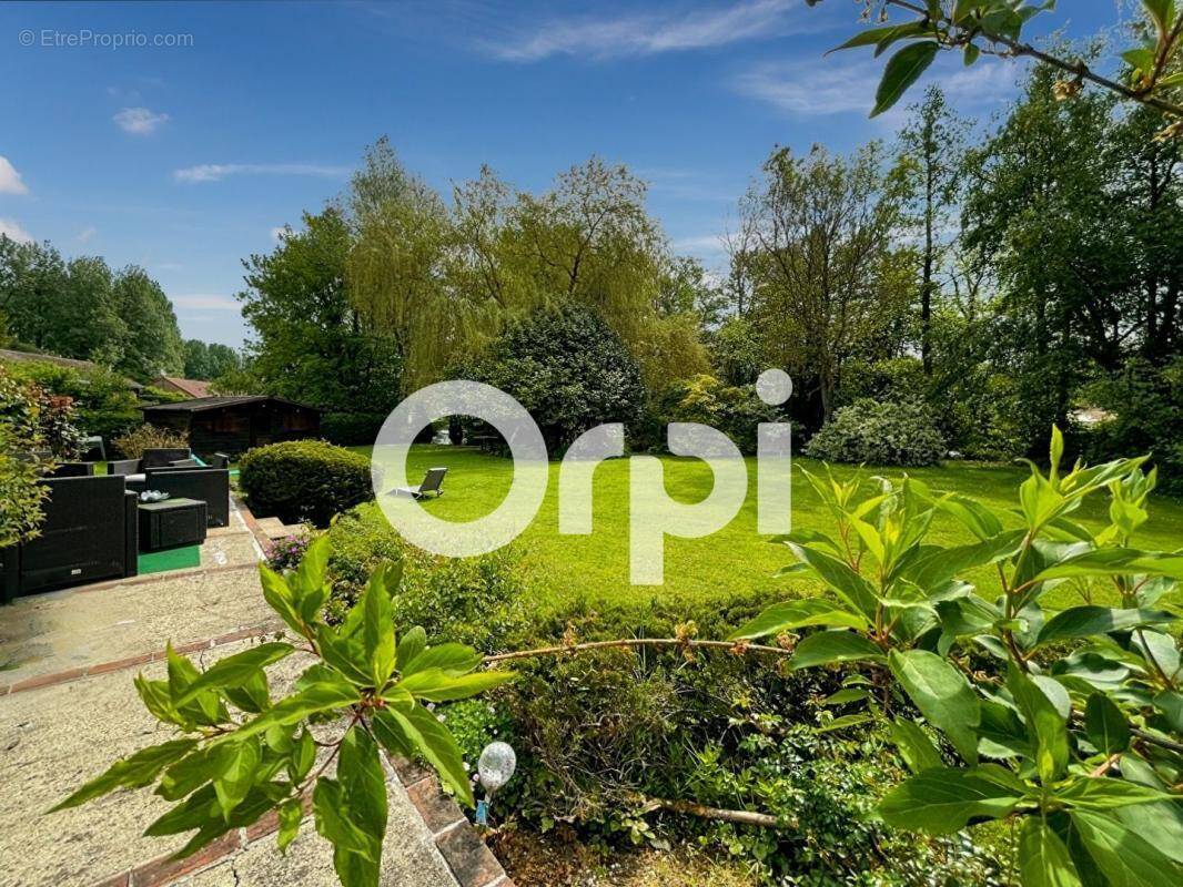 Maison à ESTREELLES