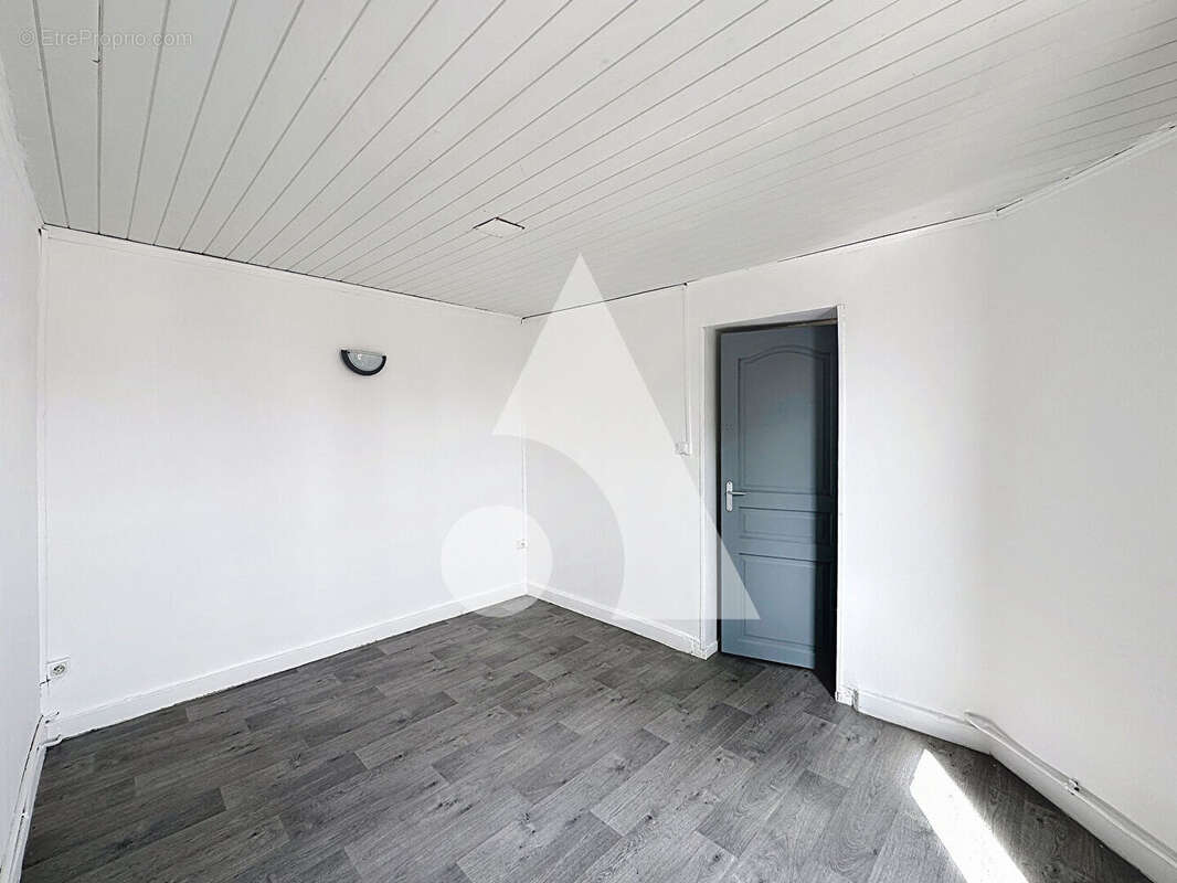 Maison à BRUAY-SUR-L&#039;ESCAUT