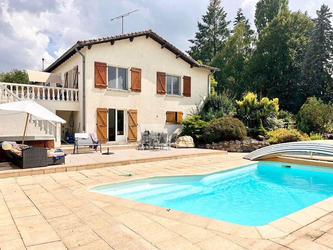 Maison à ORADOUR-FANAIS