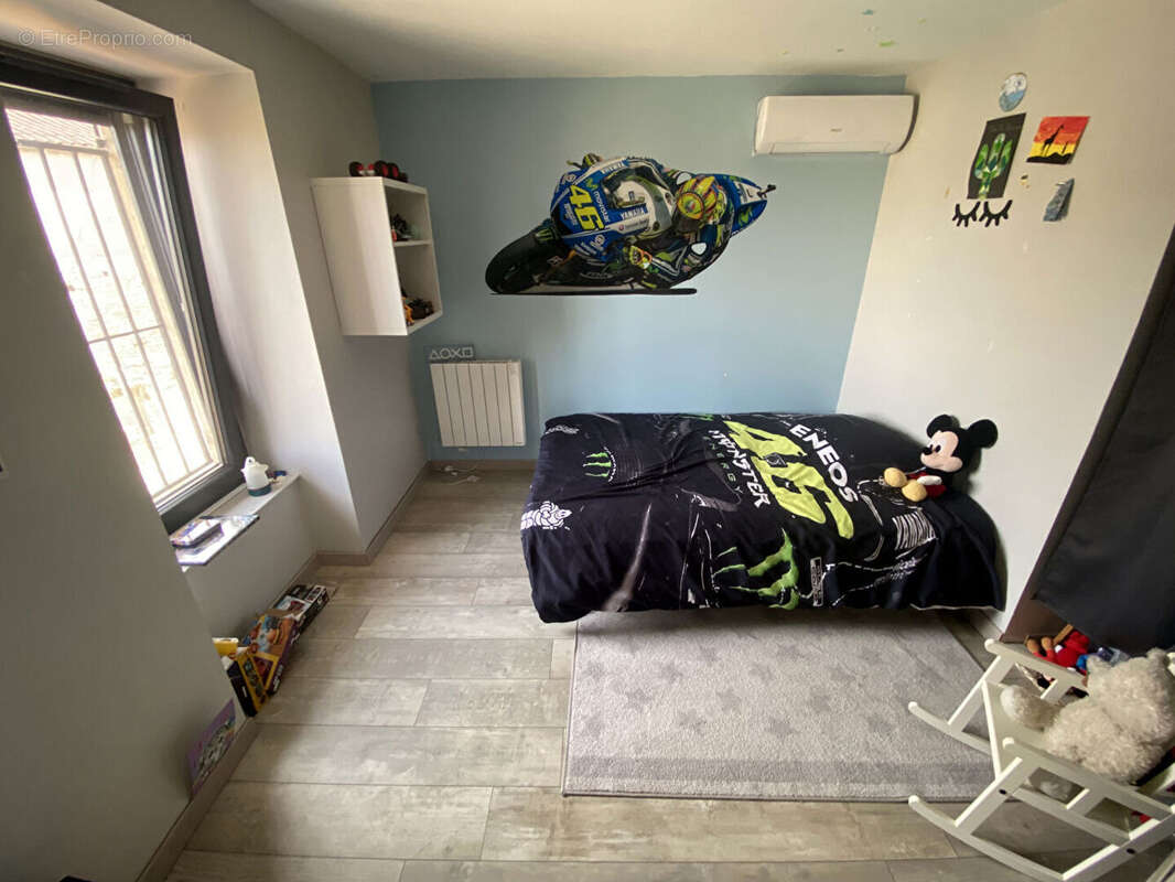 Maison à MONTBELLET