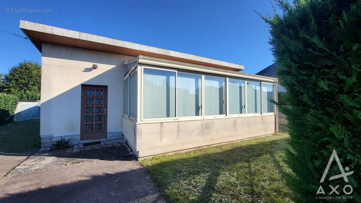 Maison à CHALETTE-SUR-LOING