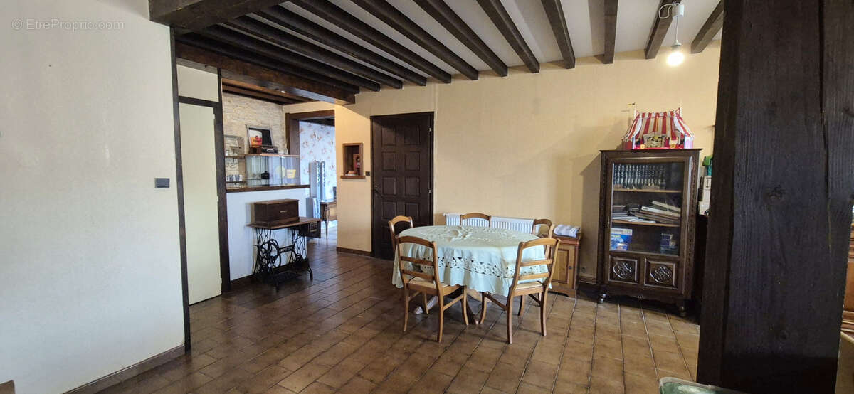 Maison à TREPT